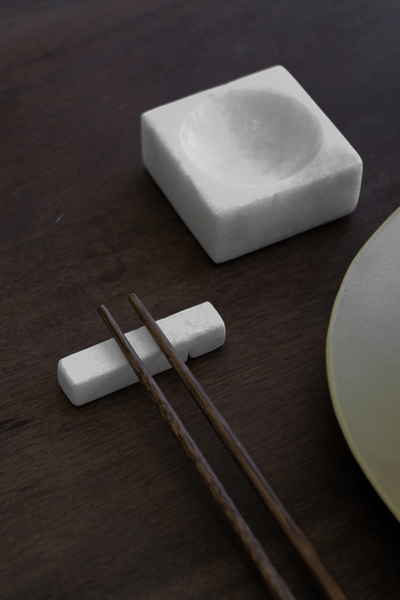 Marble Sauce Bowl – White